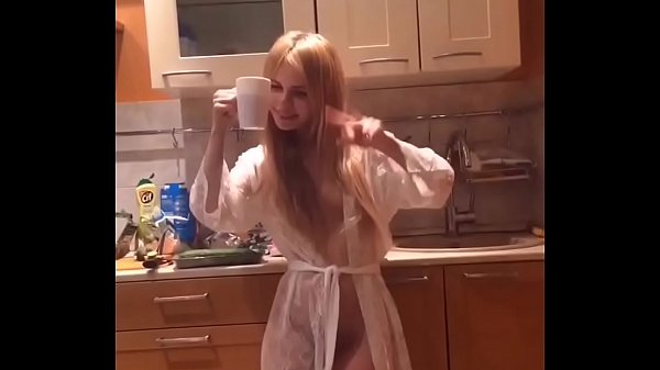 Alexandra Nakal Di Dapurnya – Live Vk Paling Hot