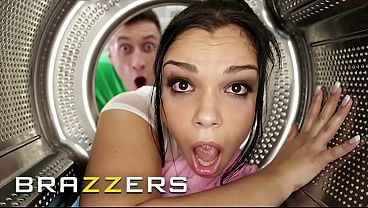 Tonton Koleksi Bintang Brazzers Terpanas, Skenario Macem-macem Bikin Loe Makin Greget Sampe Nggak Kuat Nahan!
