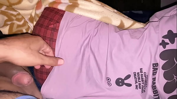Abang Ngaceng Ngeliatin Adik Tiri India Manis, Bolos Kuliah Malah Crot Di Kamar.
