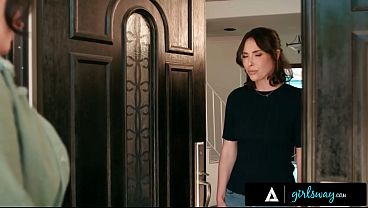 Sarah Arab, Si Anggota Militer Bertobat Besar, Bertemu Lagi Sama Mantan Komandannya Casey Calvert Di Ranjang Panas