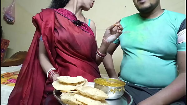 Pertama Kali Rayakan Festival Holi India, Main Basah-basahan Sama Istri Tetangga