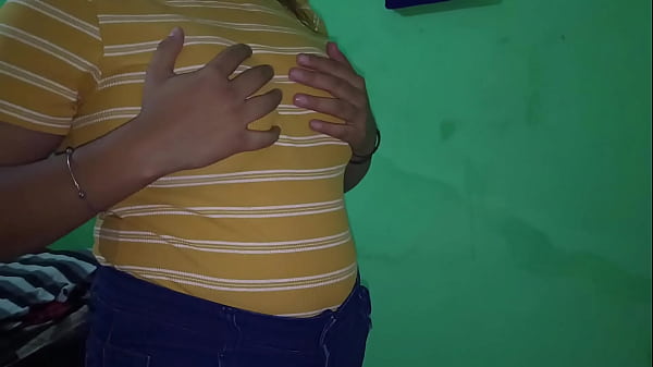 Cewek Desi India Masukin Vibrator Ke Pantat Gede Nya Yang Montok