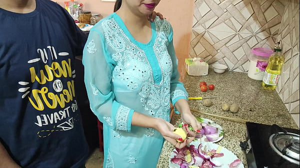 Desi Bhabhi Malu-malu Digebrak Kasar Sama Adik Ipar