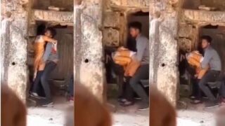 Cewek Digebrak Cowok Horny Di Tempat Bersejarah Yang Udah Bobrok