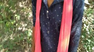 Gadis Kuliah Muda Ngewe Liar Di Hutan, Bikin Makin Basah Kena Sentuhan Alam