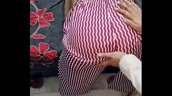 Priyanshisharma14 Lagi Bungkuk, Gue Entot Dari Belakang, Suara Desahan Bikin Makin Nafsu