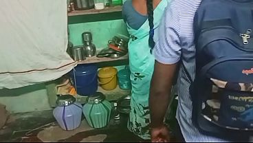 Cewek India Mesum Sama Tante Di Rumah, Crot Di Mana-mana