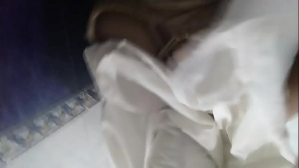 Ngentot Arab Beneran, Istri Dan Mama Hijab Crot, Memek Muncrat Sambil Masturbasi Di Depan Kamera