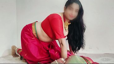 Bajunya Merah, Dadanya Montok, Bhabhi Siap Digenjot, Suara Desah Bikin Makin Liur.