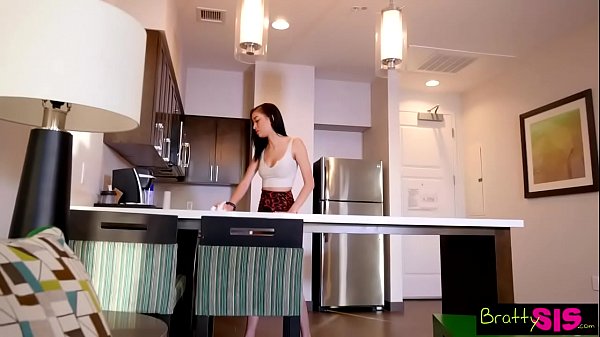 Gak Kuat Nahan, Si Stepbro Nyolong Masuk, Eh Stepsis Malah Minta Lagi, S9:e4.