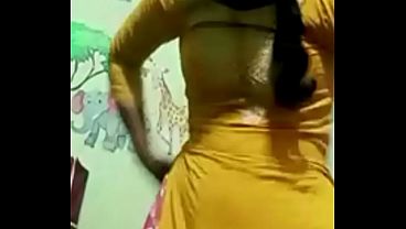 Gadis India, Siap Digoyang Di Ranjang.