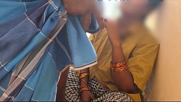 Cewek Desi India Digarap Kasar Tukang Batu, Pekerja Kerasnya Ngewe Panas