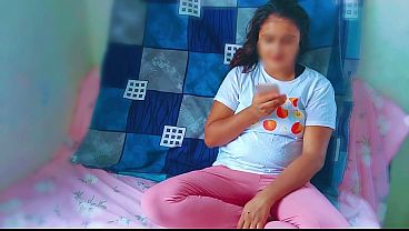 Soniya Nonton Bokep Di Hape, Tiba-tiba Kakak Tiri Lihat Dan Langsung Ngewe Keras Sambil Crotin Di Teteknya Pake Audio Hindi